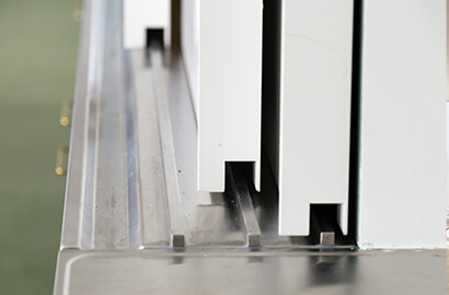 Büroschrank mit Whiteboardtür